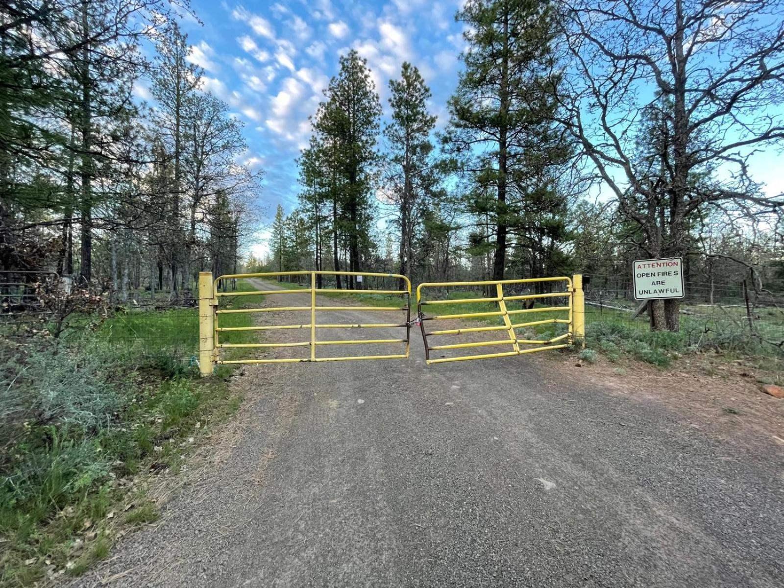 Treehouse Ranch Hotel Goldendale Exterior photo
